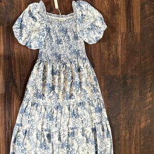 Max Studio London Women Large Maxi Dress NWT
